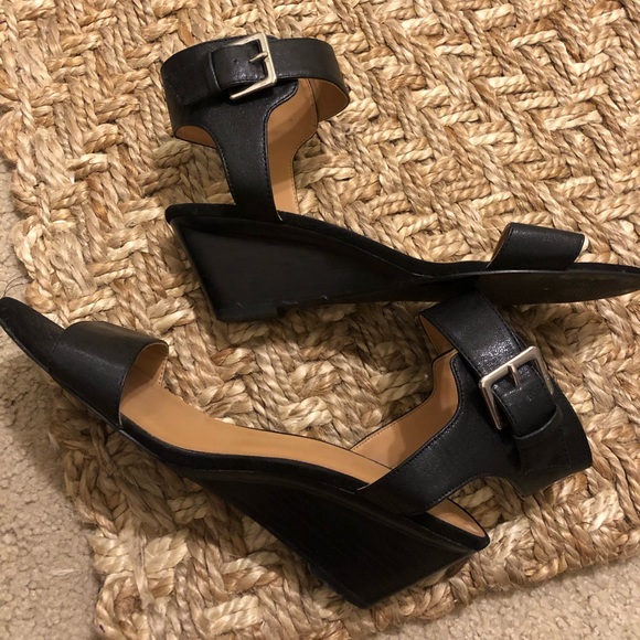 Nine West Sandals - Picture 2 of 7